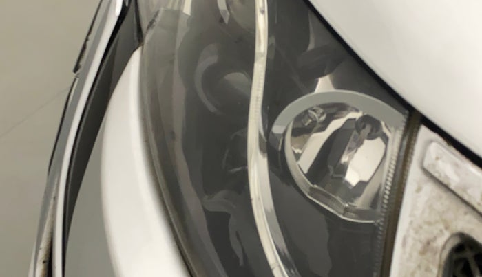 2016 Mahindra XUV500 W6, Diesel, Manual, 91,037 km, Right headlight - Minor scratches