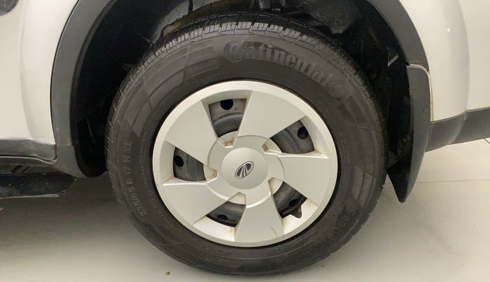 2016 Mahindra XUV500 W6, Diesel, Manual, 91,037 km, Left Rear Wheel