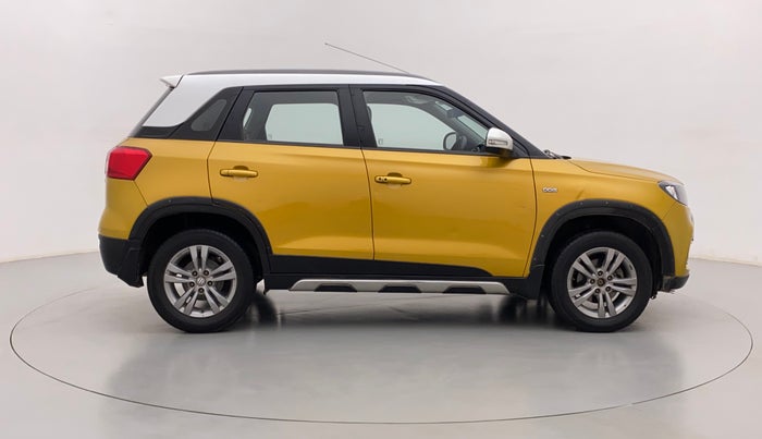 2016 Maruti Vitara Brezza ZDI PLUS DUAL TONE, Diesel, Manual, 79,493 km, Right Side View