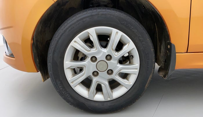 2018 Tata Tiago XZ PETROL, Petrol, Manual, 44,588 km, Left Front Wheel