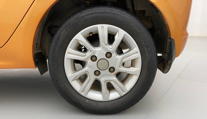 2018 Tata Tiago XZ PETROL, Petrol, Manual, 44,588 km, Left Rear Wheel
