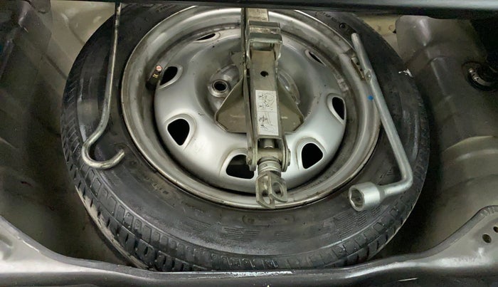 2015 Maruti Alto K10 LXI CNG, CNG, Manual, 47,689 km, Spare Tyre