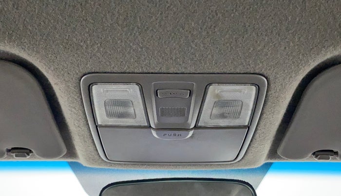 2016 Hyundai Creta E PLUS 1.6 PETROL, Petrol, Manual, 95,628 km, Ceiling - Roof light/s not working