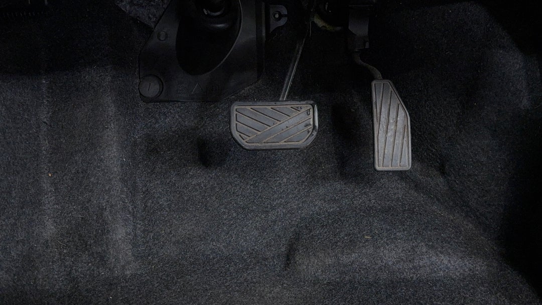 2021 Suzuki Ignis Glx, Automatic, 81515 km, Pedals and Footmat