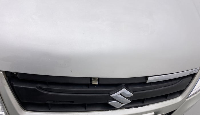 2018 Maruti Wagon R 1.0 VXI AMT, Petrol, Automatic, 72,669 km, Front bumper - Chrome strip damage