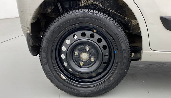 2018 Maruti Wagon R 1.0 VXI AMT, Petrol, Automatic, 72,937 km, Right Rear Wheel