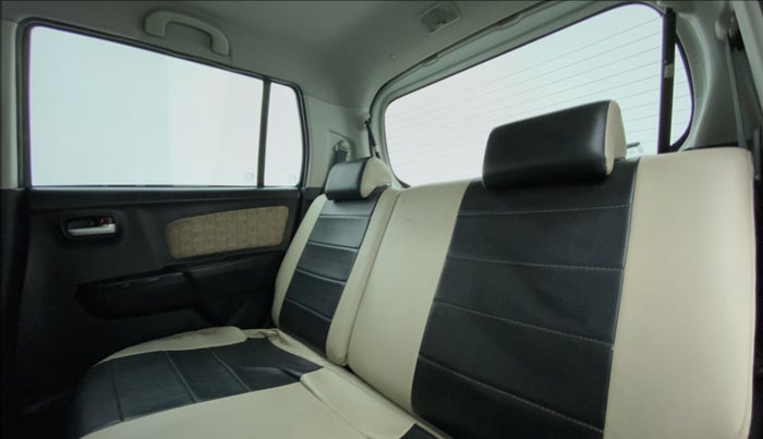 2018 Maruti Wagon R 1.0 VXI AMT, Petrol, Automatic, 72,669 km, Right Side Rear Door Cabin