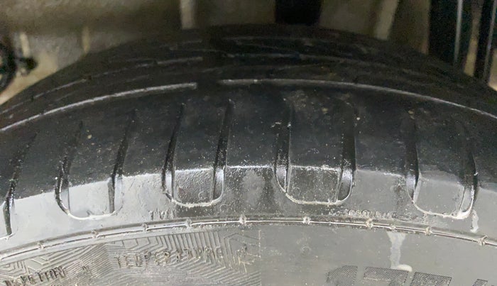 2019 Tata TIGOR XZ 1.2 REVOTRON, CNG, Manual, 50,253 km, Left Rear Tyre Tread