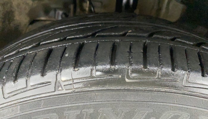 2019 Tata TIGOR XZ 1.2 REVOTRON, CNG, Manual, 50,253 km, Left Front Tyre Tread