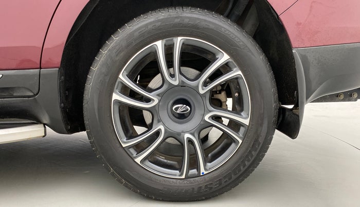 2020 Mahindra MARAZZO M8 8 STR, Diesel, Manual, 24,510 km, Left Rear Wheel