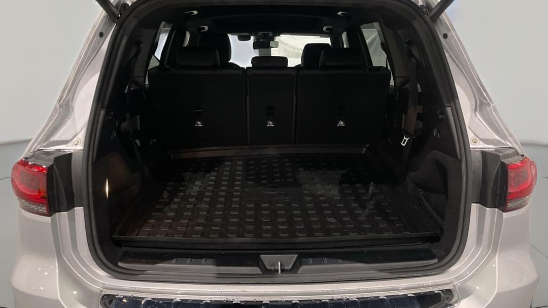2021 Mercedes-benz Glb 200, Automatic, 71441 km, Boot Inside View