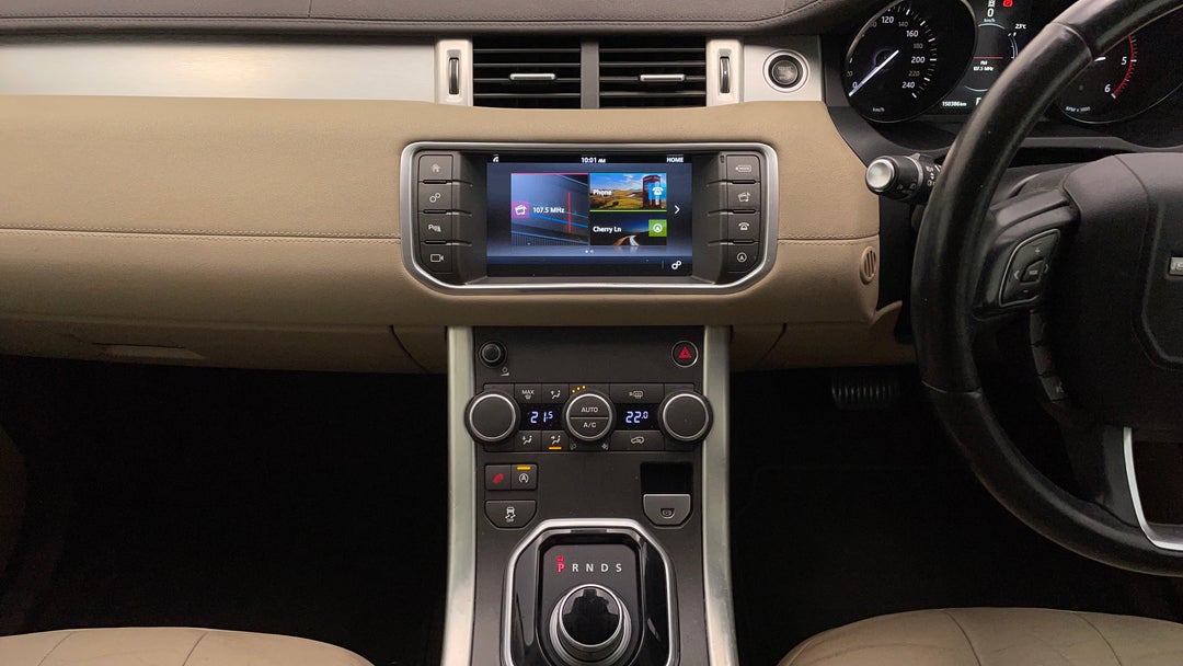 2015 Range Rover Evoque Td4 150 Se, Automatic, 150386 km, Center Console