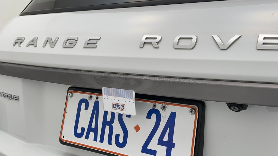 2015 Range Rover Evoque Td4 150 Se, Automatic, 150386 km, Boot / Tailgate Tailgate Fade