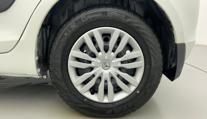 2015 Maruti Swift VXI D, CNG, Manual, 1,33,652 km, Left Rear Wheel