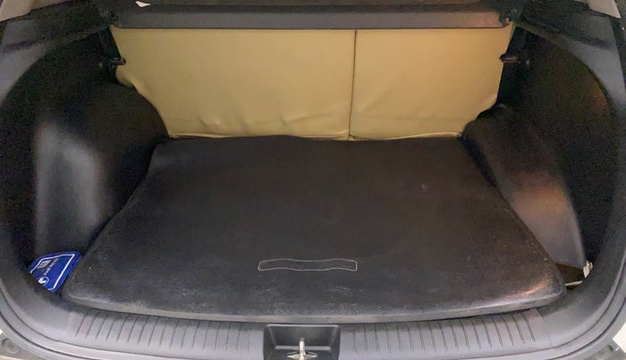 2019 Hyundai Creta SX AT 1.6 PETROL, Petrol, Automatic, 19,722 km, Boot Inside