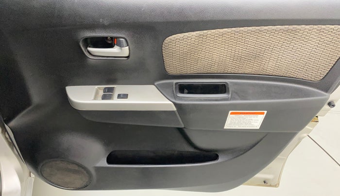 2014 Maruti Wagon R 1.0 LXI CNG, CNG, Manual, 1,05,480 km, Driver Side Door Panels Control