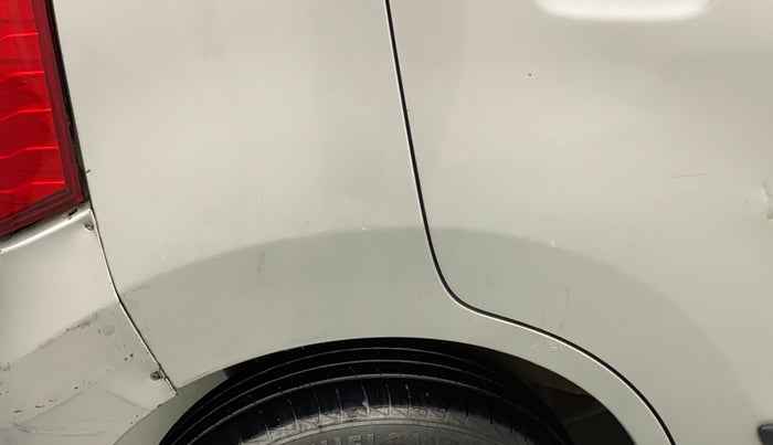 2014 Maruti Wagon R 1.0 LXI CNG, CNG, Manual, 1,05,480 km, Right quarter panel - Slightly rusted