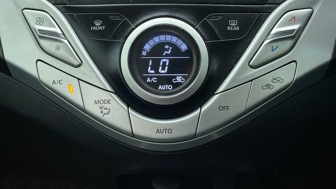 Automatic Climate Control 
