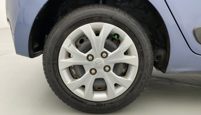 2015 Hyundai Grand i10 SPORTZ 1.2 KAPPA VTVT, Petrol, Manual, 25,595 km, Right Rear Wheel