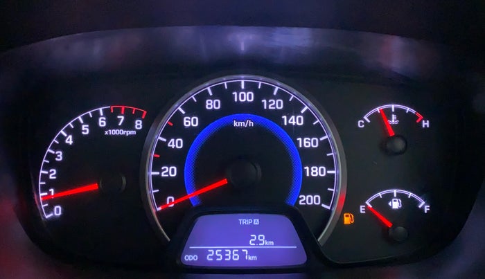 2015 Hyundai Grand i10 SPORTZ 1.2 KAPPA VTVT, Petrol, Manual, 25,595 km, Odometer Image