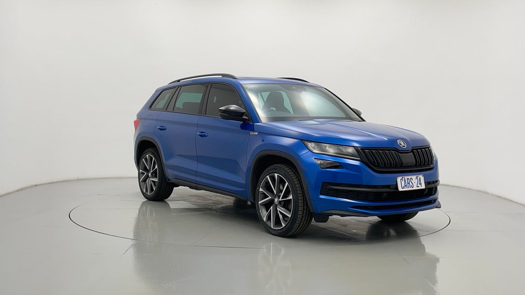 Right Front Diagonal (45- Degree) View