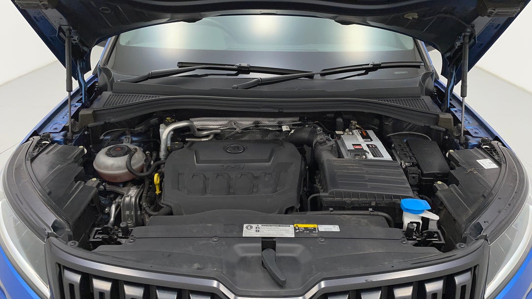 Open Bonnet (Engine)