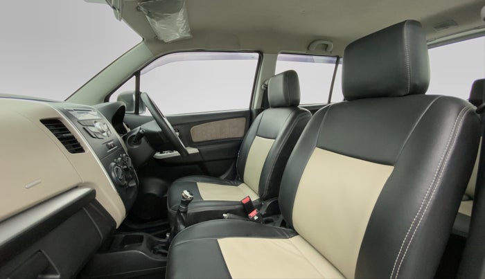 2016 Maruti Wagon R 1.0 VXI, Petrol, Manual, 35,104 km, Right Side Front Door Cabin
