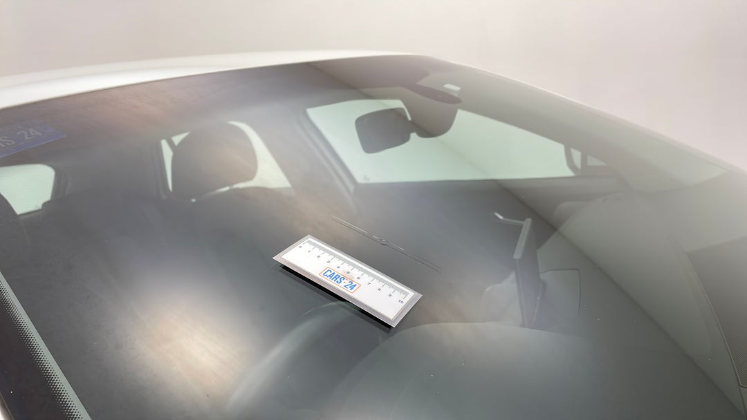 Windshield Front Scratch