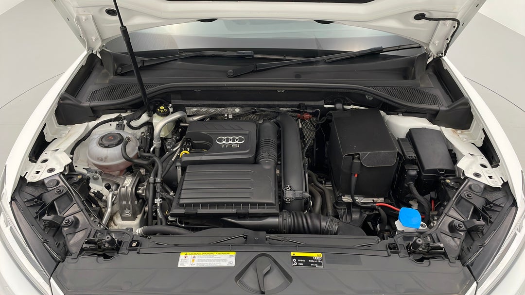 Open Bonnet (Engine)