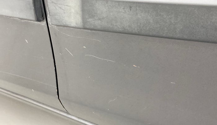 2018 Maruti Alto 800 LXI, Petrol, Manual, 86,776 km, Rear left door - Minor scratches