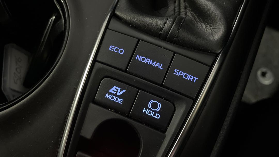 2023 Toyota Camry Ascent Hybrid, Automatic, 46269 km, Utility Switches/Buttons
