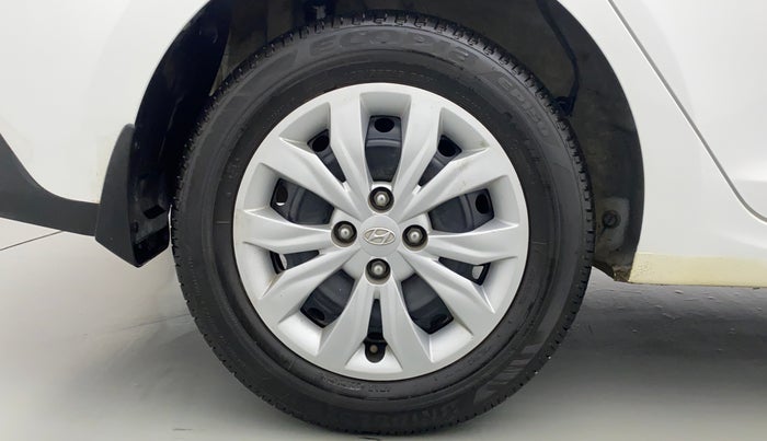 2020 Hyundai Verna S 1.5 PETROL MT, Petrol, Manual, 14,456 km, Right Rear Wheel