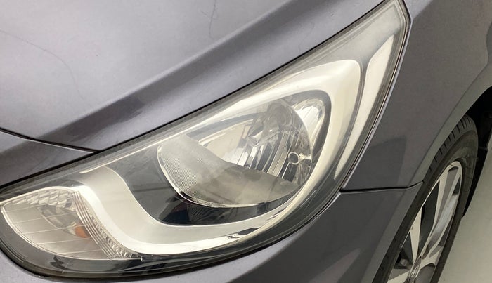 2013 Hyundai Verna FLUIDIC 1.6 CRDI SX OPT, Diesel, Manual, 97,264 km, Left headlight - Minor scratches