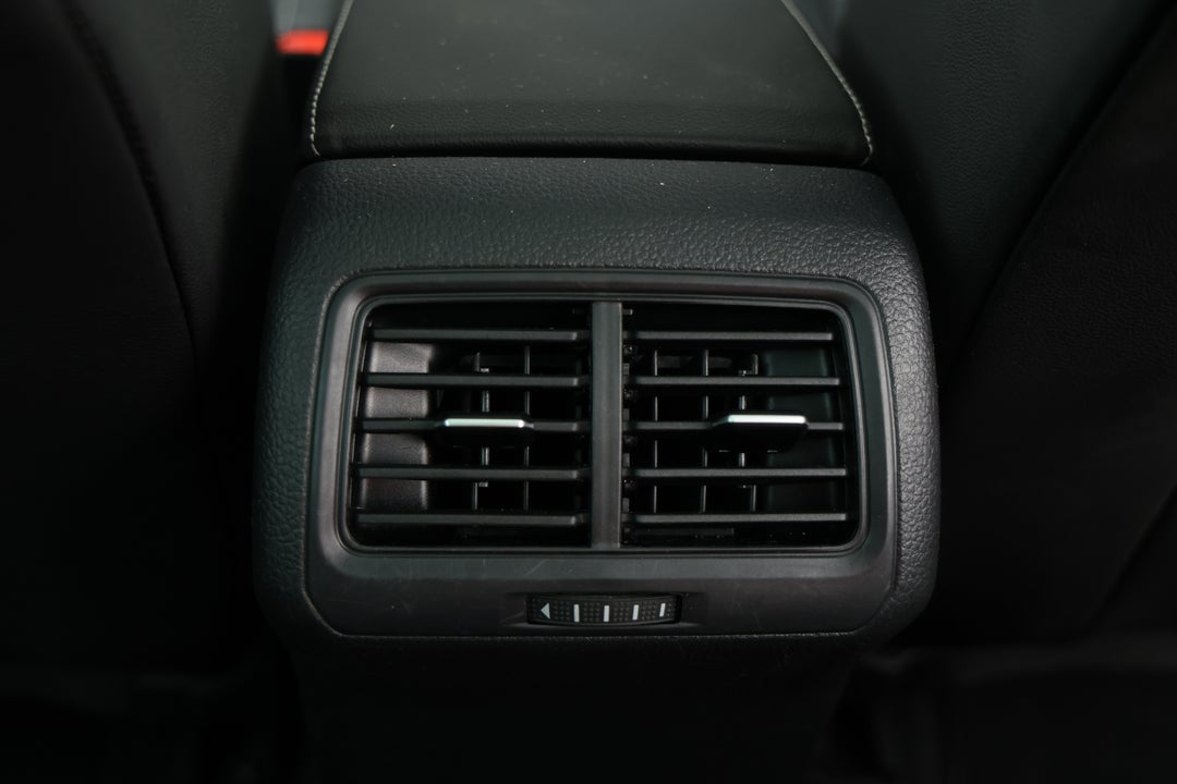 2018 Volkswagen Golf Alltrack 135 Tdi Premium, Automatic, 81413 km, Rear A/C Vent