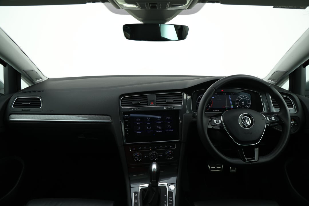 2018 Volkswagen Golf Alltrack 135 Tdi Premium, Automatic, 81413 km, Dashboard View