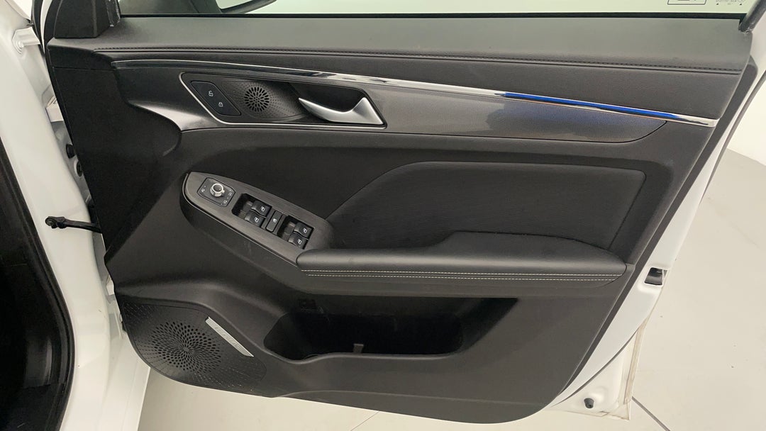 2022 GWM Haval Jolion Ultra Hybrid, Automatic, 54406 km, Speaker View