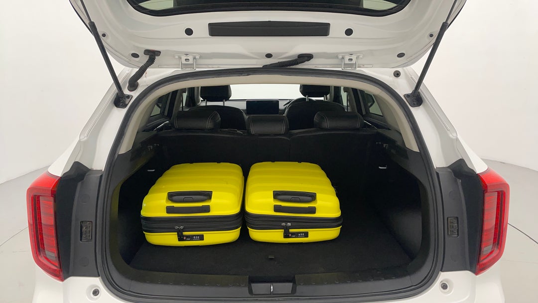 2022 GWM Haval Jolion Ultra Hybrid, Automatic, 54406 km, Boot Inside View with Luggage