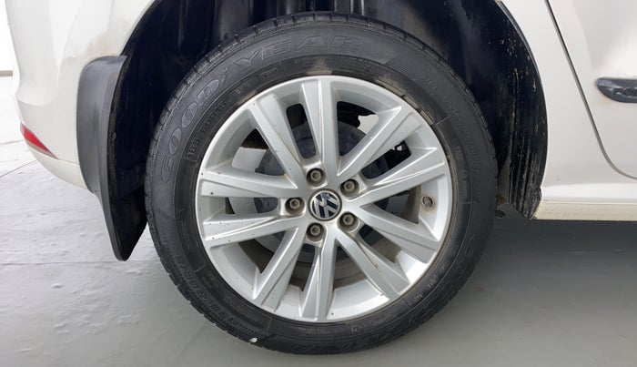 2015 Volkswagen Polo GT TSI 1.2 PETROL AT, Petrol, Automatic, 36,483 km, Right Rear Wheel