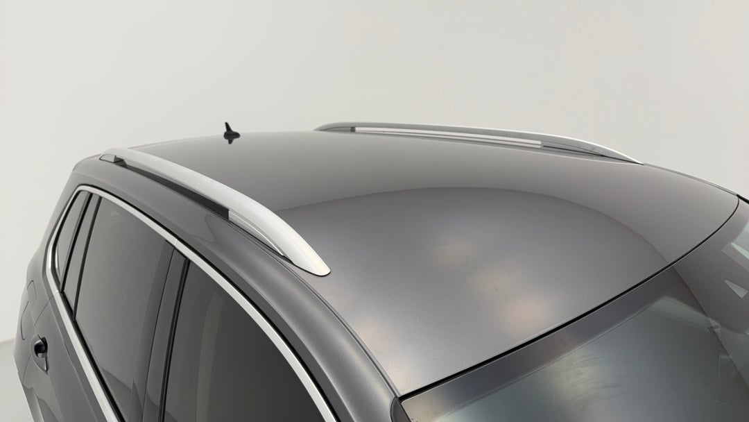 2016 Volkswagen Tiguan 132 Tsi Comfortline, Automatic, 77249 km, Roof/Sunroof View