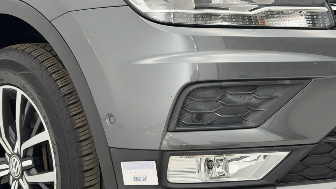 2016 Volkswagen Tiguan 132 Tsi Comfortline, Automatic, 77249 km, Grille Scratch