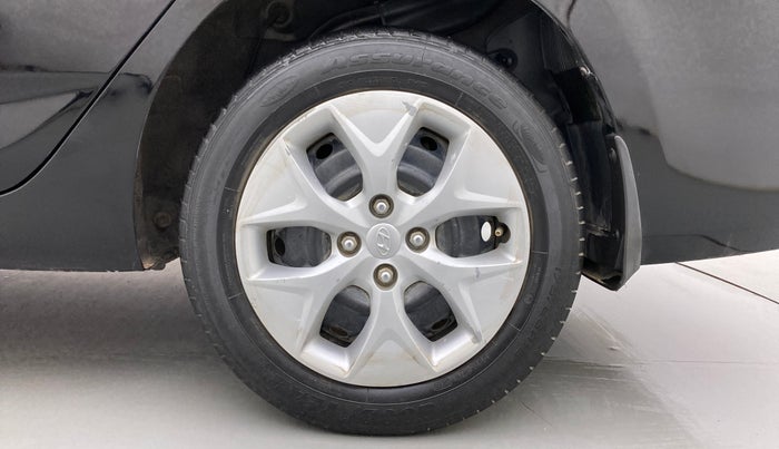 2016 Hyundai Verna 1.4 VTVT, Petrol, Manual, 71,487 km, Left Rear Wheel