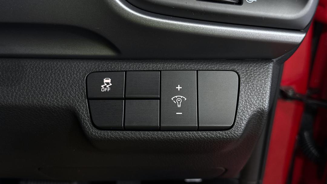 2022 Kia Stonic Sport, Automatic, 10150 km, Utility Switches/Buttons