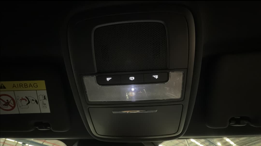 2023 MG Mg4 Essence 64, Automatic, 11004 km, On-Roof Controls/Sunglass holder