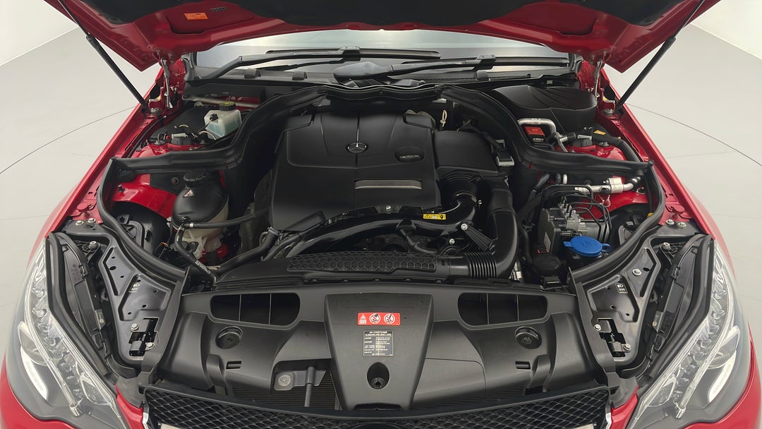 Open Bonnet (Engine)