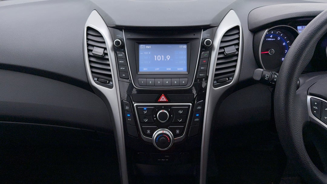 2015 Hyundai i30 Active, Automatic, 119542 km, Center Console