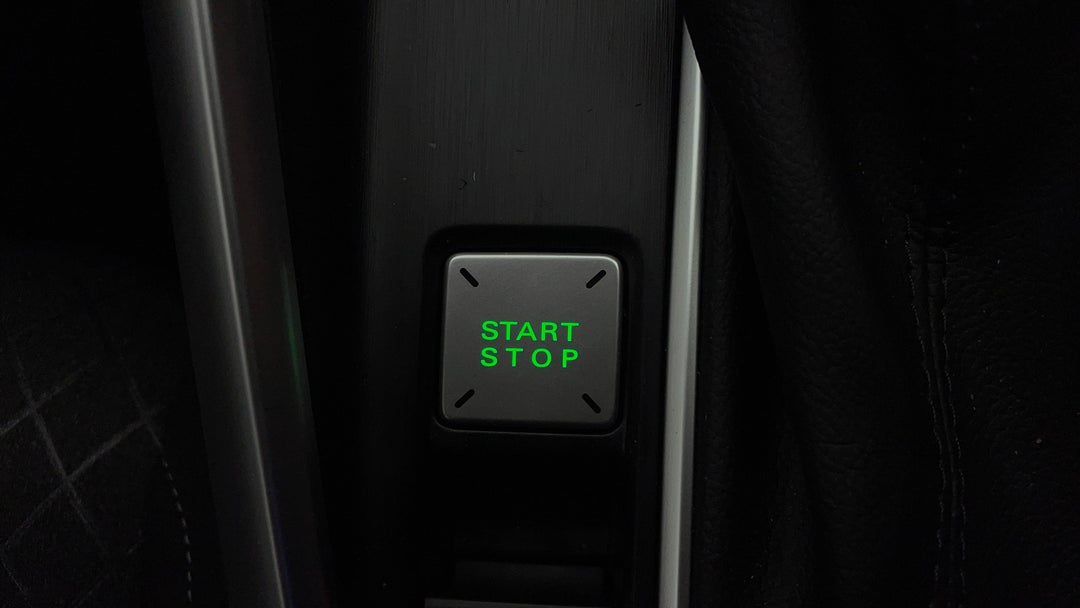 2025 MG ZS Excite, Automatic, 722 km, Keyless / Button Start