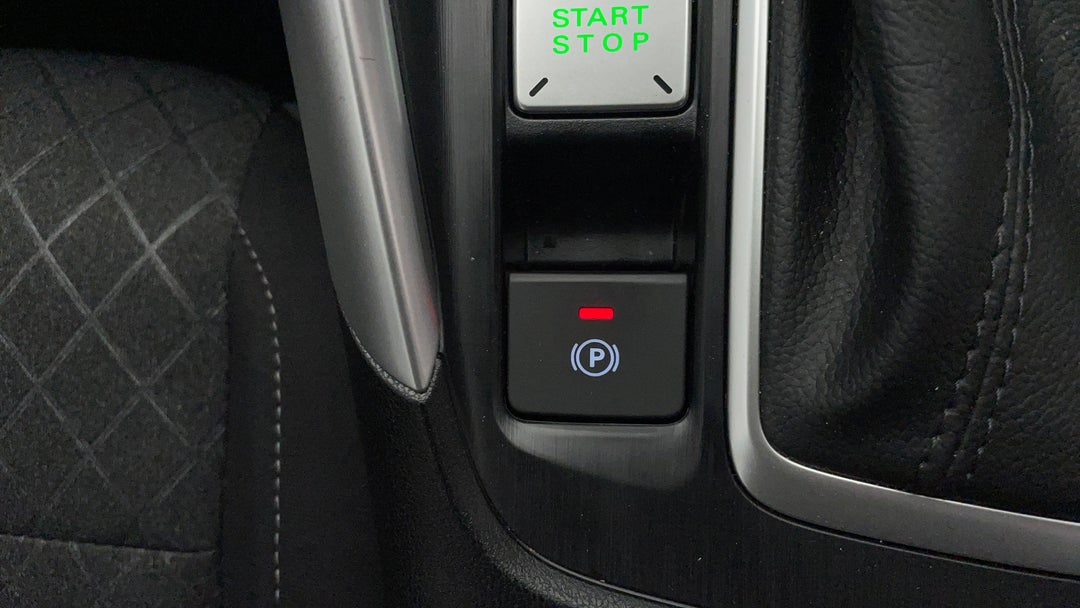 2025 MG ZS Excite, Automatic, 722 km, Handbrake