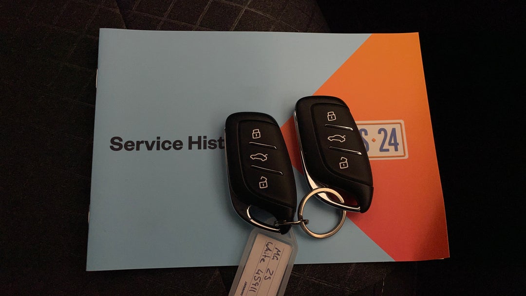 2025 MG ZS Excite, Automatic, 722 km, Key Close-up