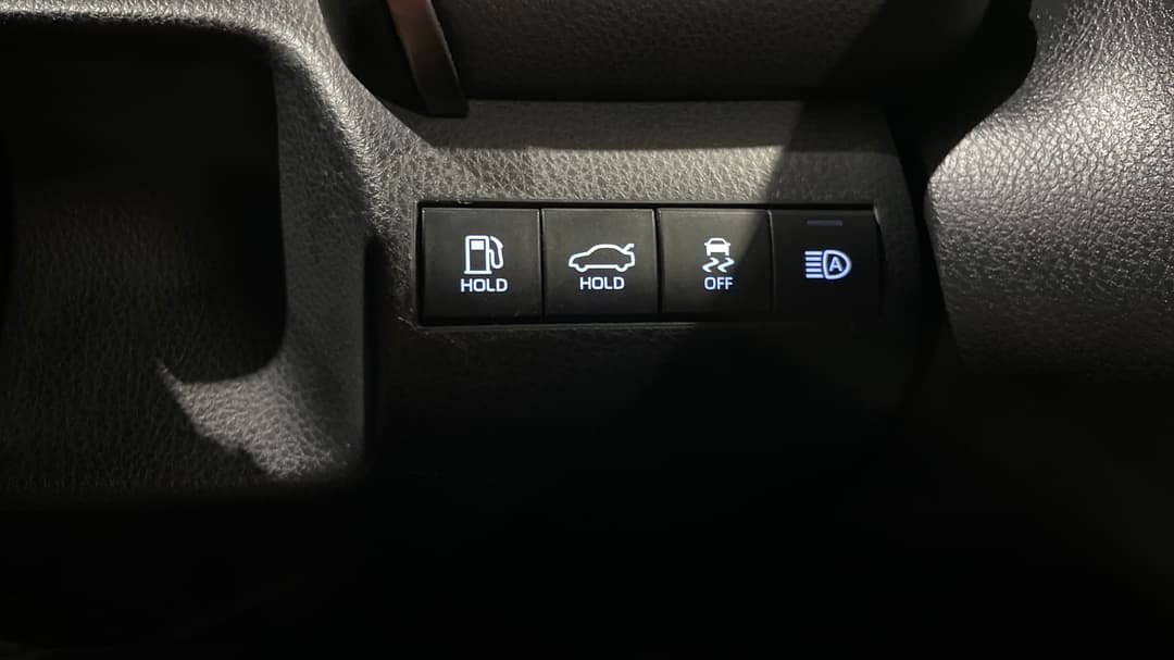 2023 Toyota Camry Ascent, Automatic, 40172 km, Utility Switches/Buttons