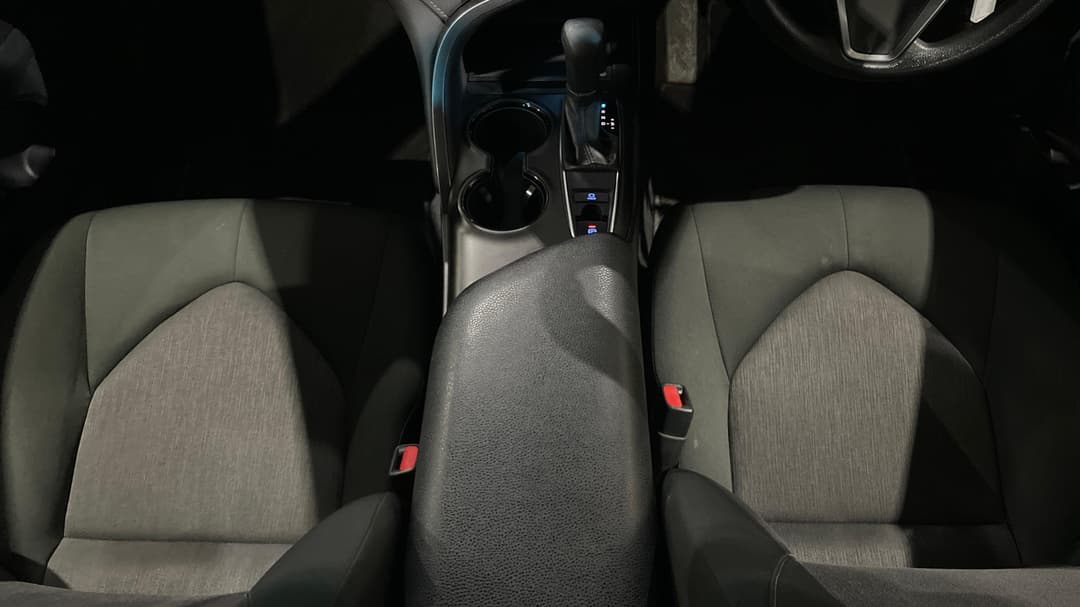 2023 Toyota Camry Ascent, Automatic, 40172 km, Center Console